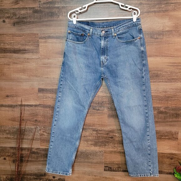 Levi's Jeans 34x30 Straight Leg 505 Inseam Measures 29"Medium Light Wash Western - Picture 1 of 10